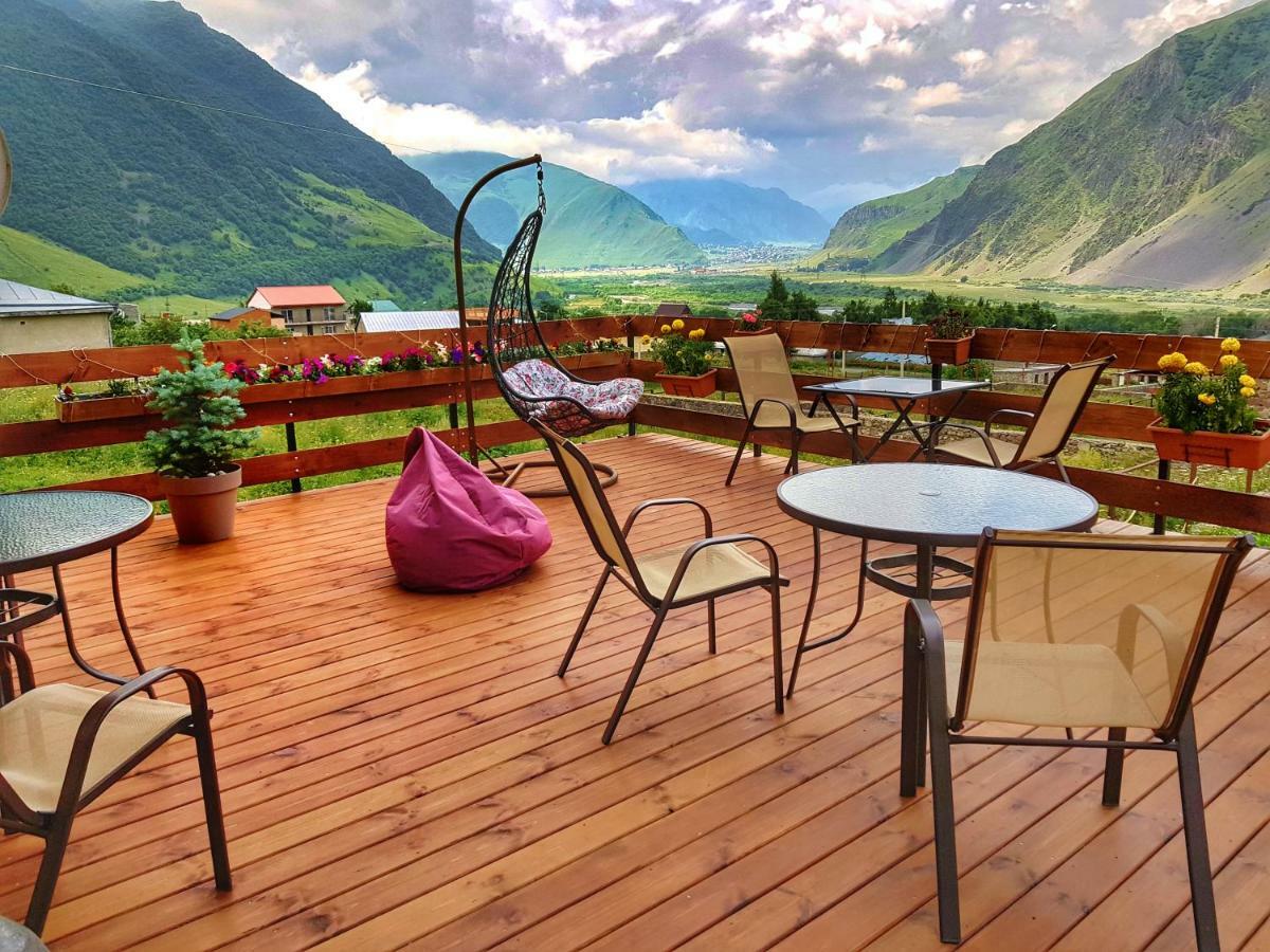 Sunshine Kazbegi Ξενοδοχείο Εξωτερικό φωτογραφία